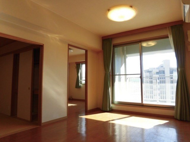 沼津大手町ハイツ  リビング