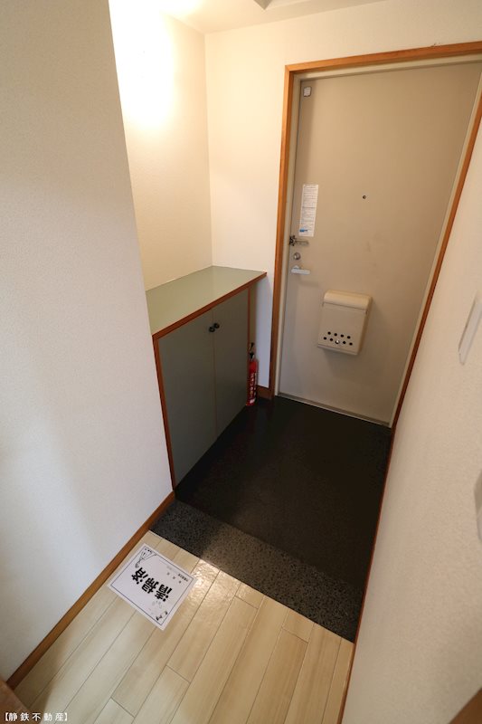鷹匠レジデンス 玄関