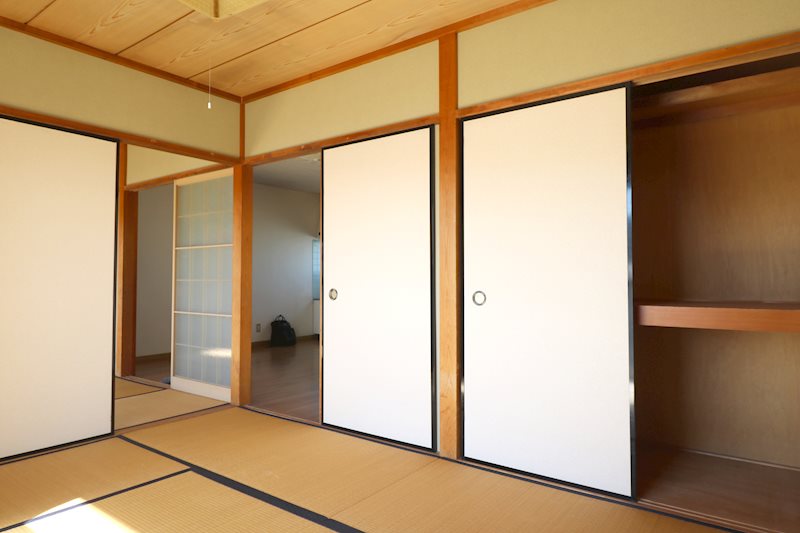 ハイツアオシマ 収納
