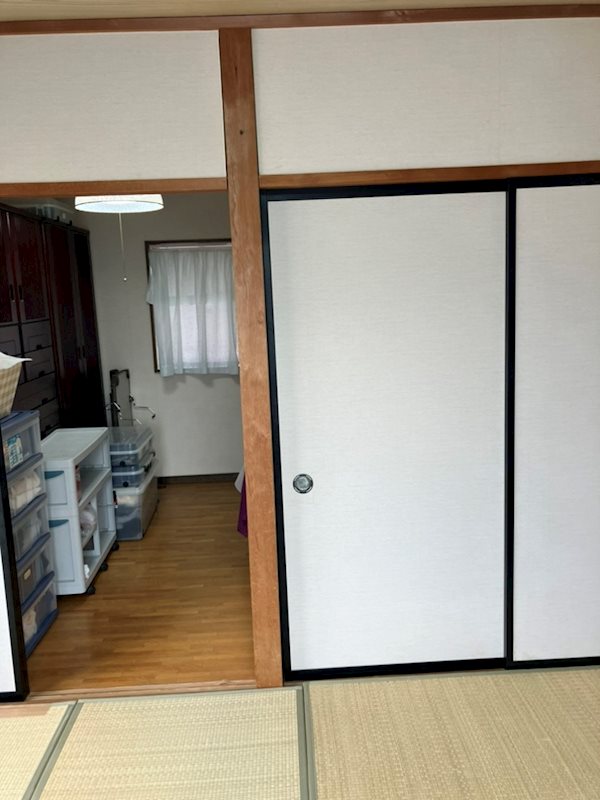 藤枝市下青島　中古住宅 内観写真（収納）