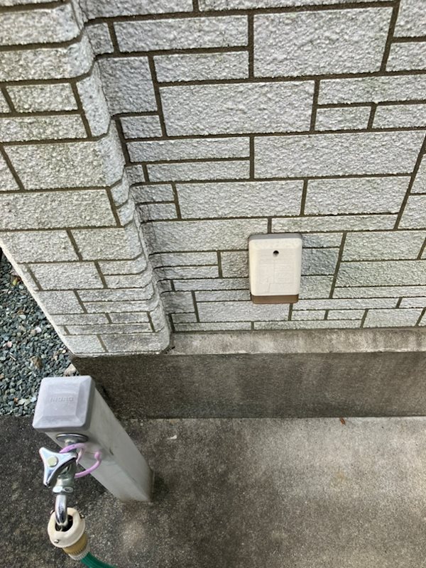 藤枝市下青島　中古住宅 外水栓・コンセント