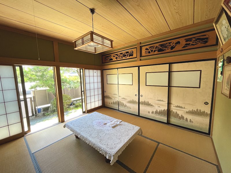 藤枝市高柳 中古戸建 内観写真（リビング以外の居室）