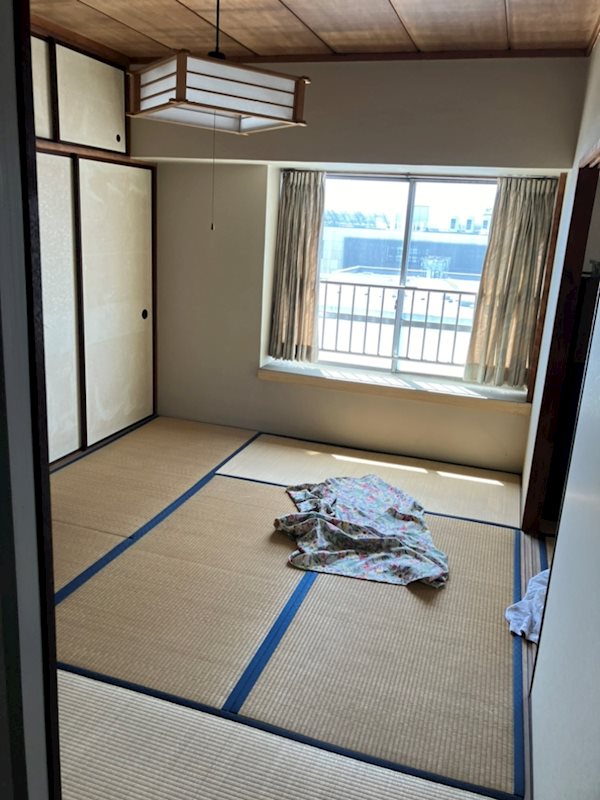 セブンスターマンション清水 内観写真（リビング以外の居室）