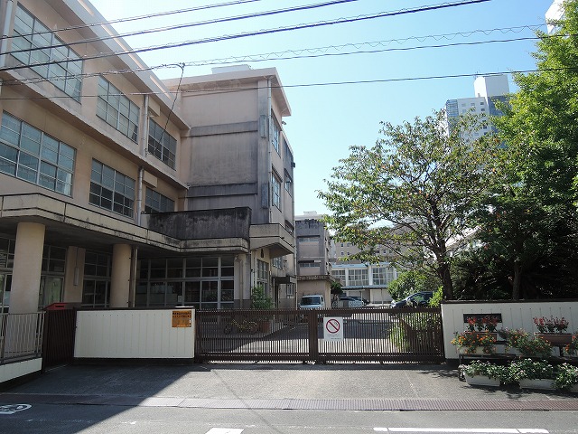 エイペック稲川 静岡市立森下小学校