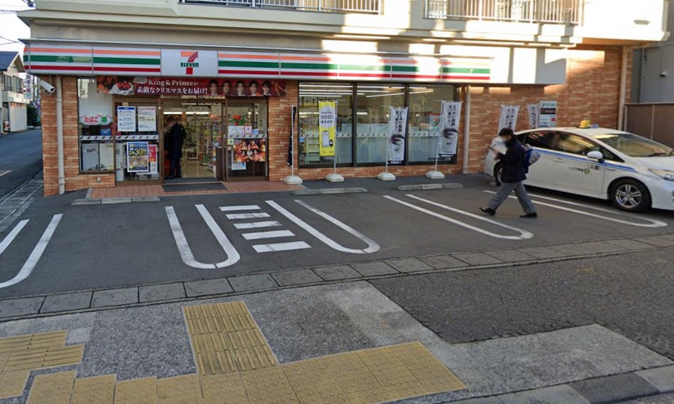 三島一番町ハイツ ｾﾌﾞﾝｲﾚﾌﾞﾝ 三島駅西通り店