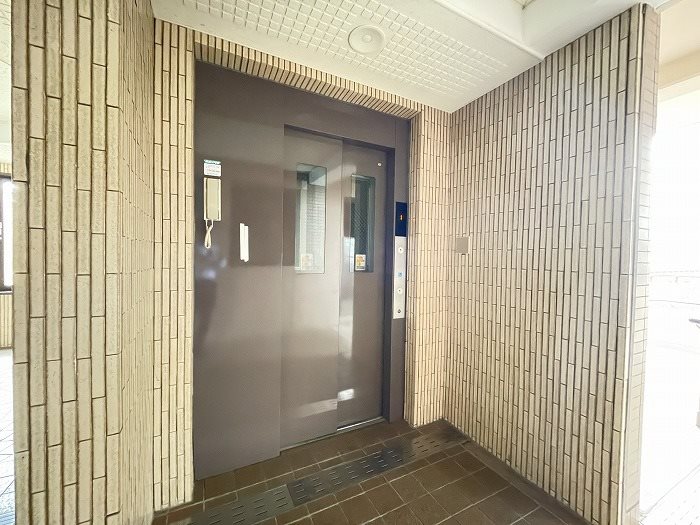 ガーデンコート三島 共用部エレベーター