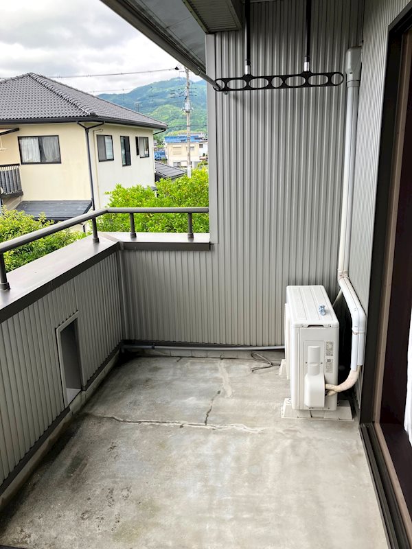 富士市松岡904番6 戸建 現地写真（バルコニー）