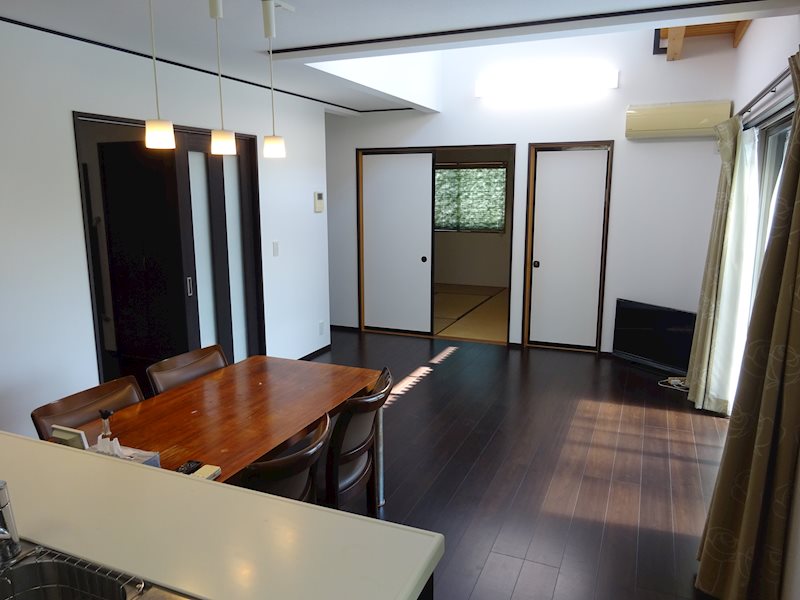 富士市松岡904番6 戸建 内観写真（リビング）