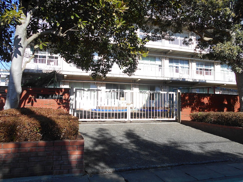 エンゼルハイム芙蓉台 三島市立北上小学校