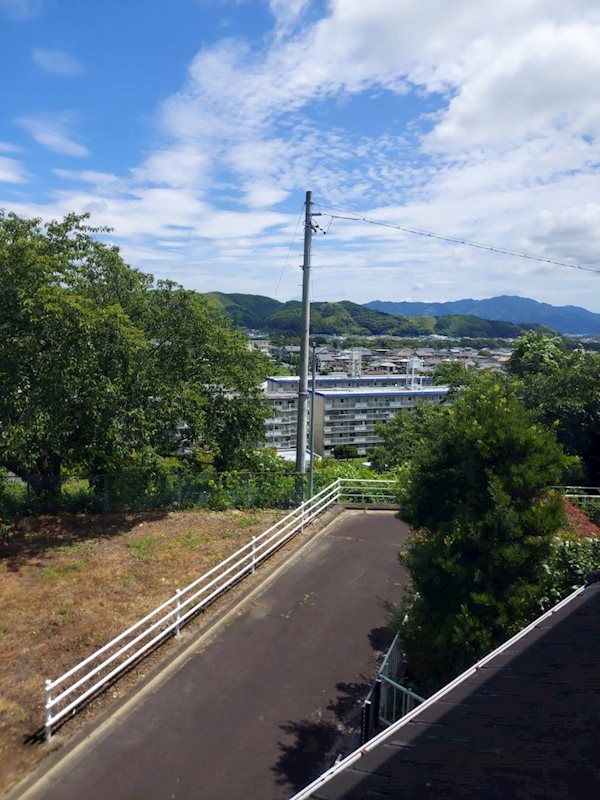 藤枝市駿河台一丁目　中古戸建 高台に立地！