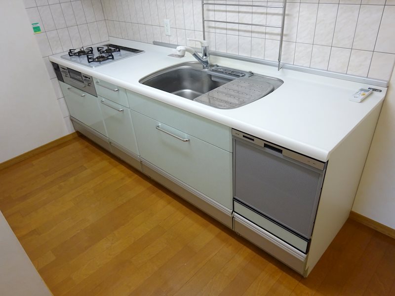 沼津大手町ハイツ 内観写真（キッチン）