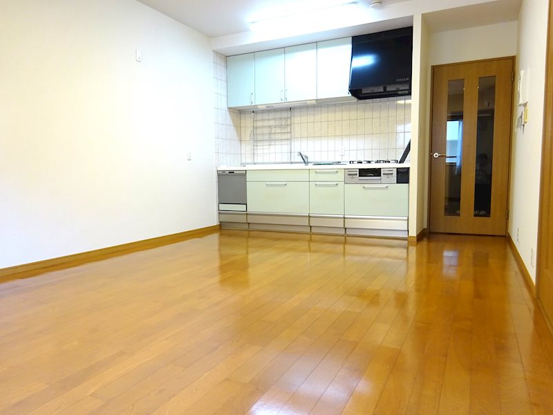 沼津大手町ハイツ 内観写真（リビング）
