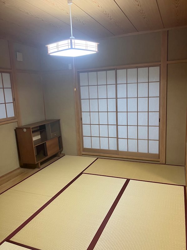 高橋南町　中古戸建 内観写真（リビング以外の居室）