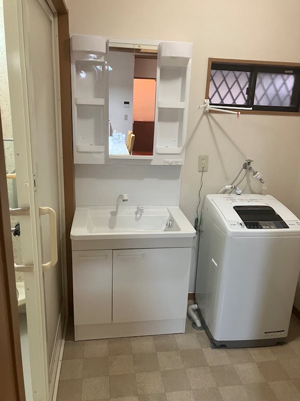 高橋南町　中古戸建 内観写真（洗面台・洗面所）