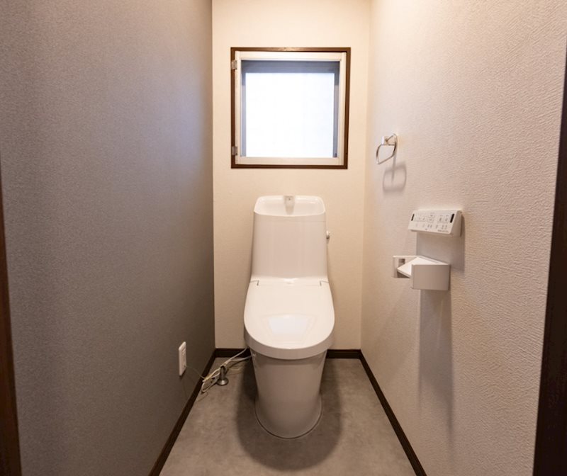 沼津市岡一色491-4　戸建 内観写真（トイレ）