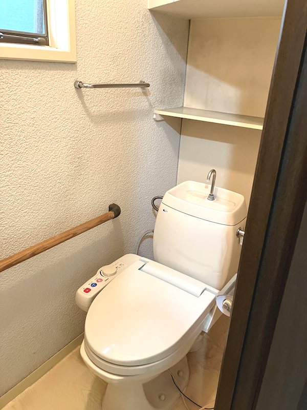 清水区緑が丘町　中古住宅 内観写真（トイレ）