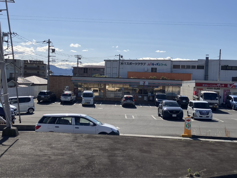 シャリエ長泉グランマークスWEST棟 ｾﾌﾞﾝｲﾚﾌﾞﾝ 長泉中土狩北店